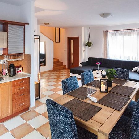 Vila Rozinka Lipno ลิปโนนัดเวิลตาวู ภายนอก รูปภาพ